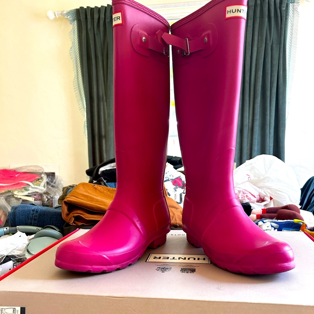 Pink Hunter boots